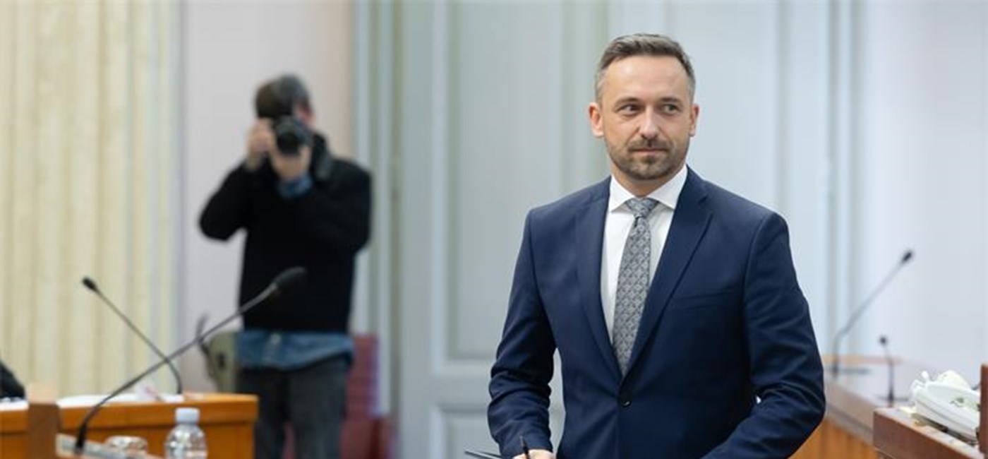 Piletić: Cilj mini reforme je povećati prinose mirovinskih fondova